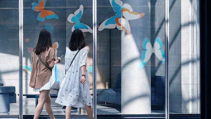 Ecrã LED Holográfico Transparente P3.91 Ecrã LED Full Color Ecrã LED Invisível Ecrã LED Invisível 1